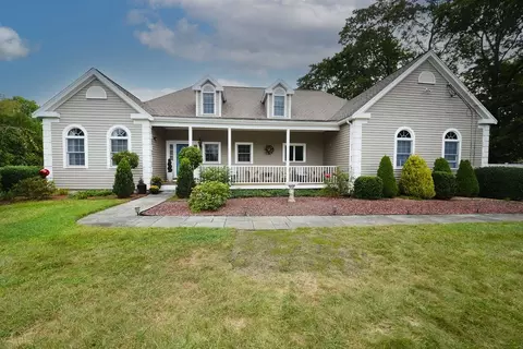 28 Old Plain St, Marshfield, MA 02050