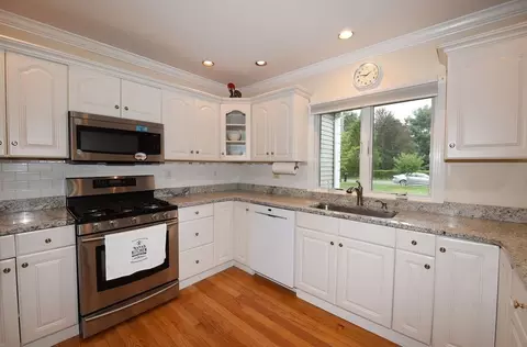 28 Old Plain St, Marshfield, MA 02050 photo 18
