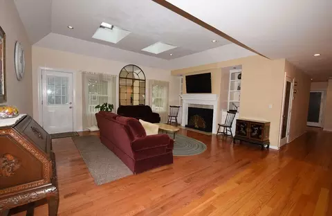 28 Old Plain St, Marshfield, MA 02050 photo 9