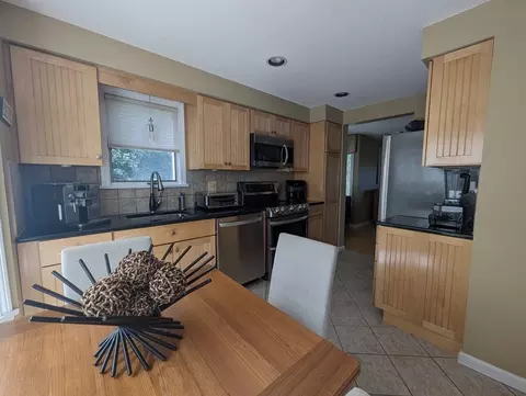 37 Constitution Ln #48, Danvers, MA 01923 photo 13