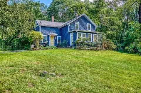 207 Kendall St, Walpole, MA 02081