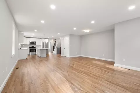 62 Castine St, Worcester, MA 01606 photo 10