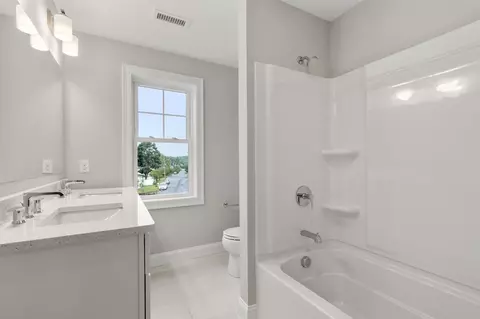 62 Castine St, Worcester, MA 01606 photo 16