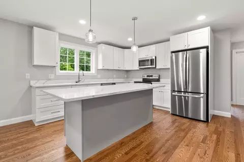 62 Castine St, Worcester, MA 01606 photo 5