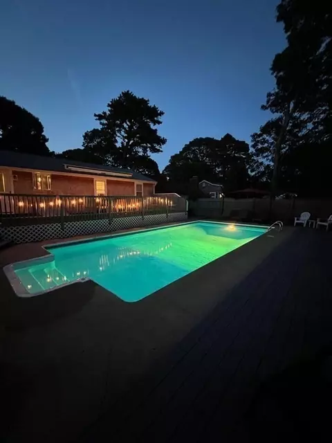 57 Thorwald, Dennis, MA 02660