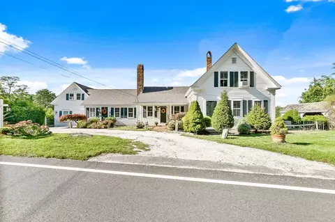 1050 County Rd, Bourne, MA 02534 photo 6