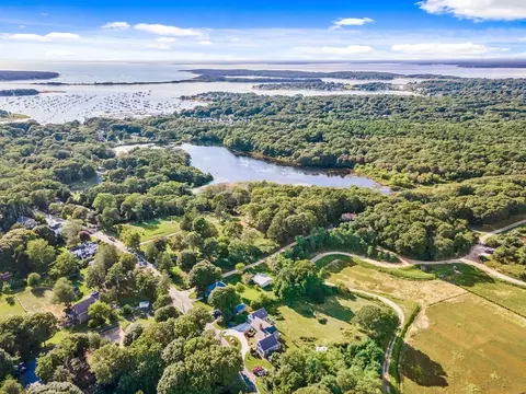 1050 County Rd, Bourne, MA 02534 photo 39