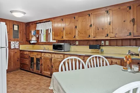 84 Maple St, Oakham, MA 01068 photo 25