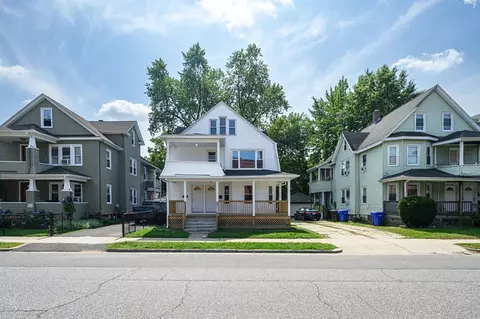 55-57 Bloomfield St, Springfield, MA 01108
