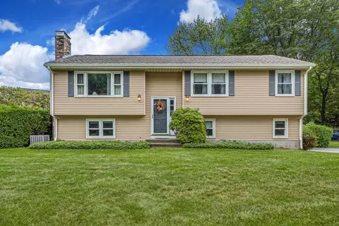 1 Cypress Ave, Shrewsbury, MA 01545