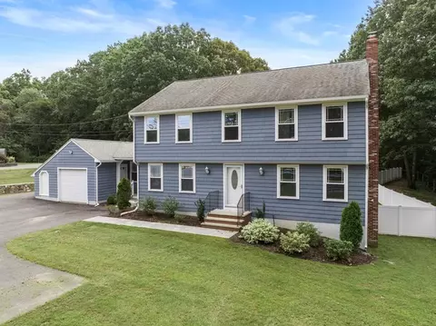 24 Lexington St, Woburn, MA 01801
