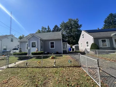 16 Eddy St, Springfield, MA 01104 photo 31