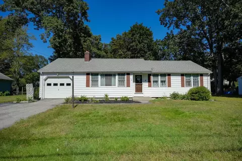 37 Sunset Dr, Northborough, MA 01532