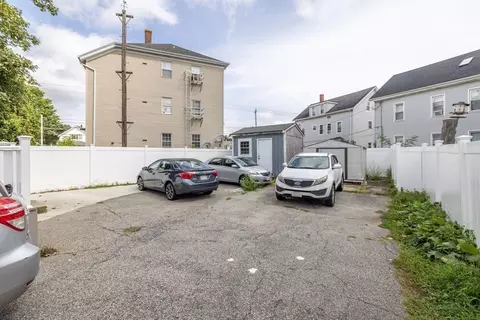 324 Stafford Rd, Fall River, MA 02721 photo 9