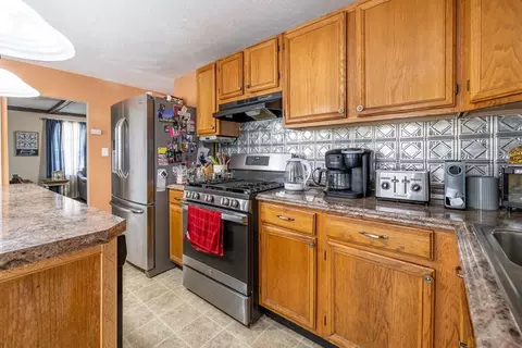 324 Stafford Rd, Fall River, MA 02721 photo 18