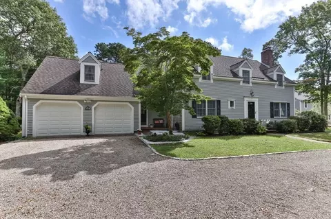 131 Clamshell Cove Rd, Barnstable, MA 02635 photo 4