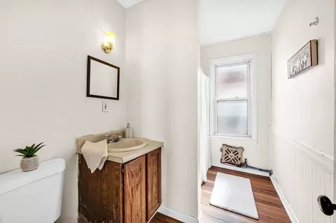 305 Bay St, Springfield, MA 01109 photo 23