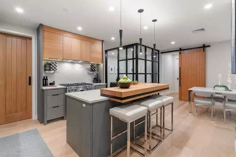76 Wareham #5F, Boston, MA 02118