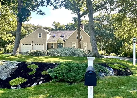 47 Old Coach Rd, Cohasset, MA 02025
