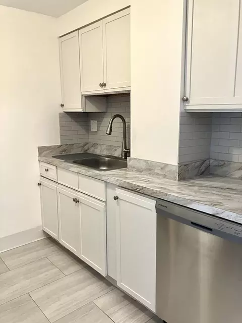 750 Davol St #517, Fall River, MA 02720 photo 7