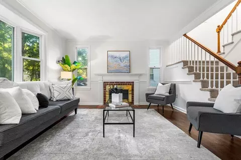 717 Wellman Ave #717, Chelmsford, MA 01863