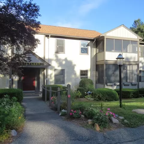 14 Harold St #5D, Harwich, MA 02646