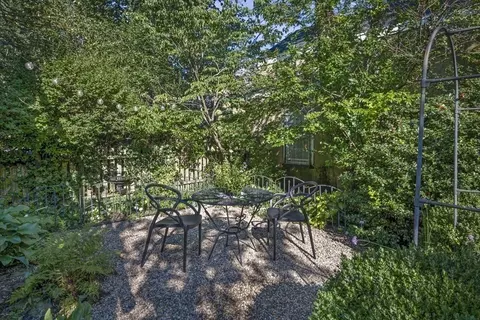 35 Wallis St, Beverly, MA 01915 photo 35