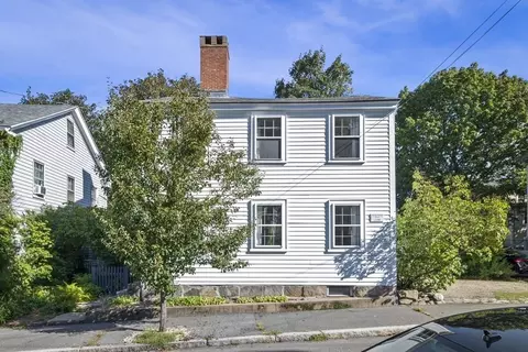 35 Wallis St, Beverly, MA 01915 photo 38