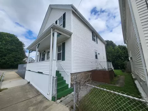 12 Oneko Ln, New Bedford, MA 02746