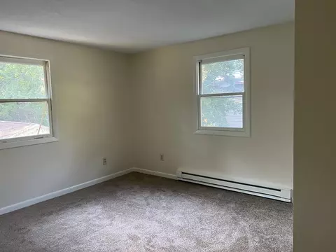 52-54 Benton St, Springfield, MA 01109 photo 19