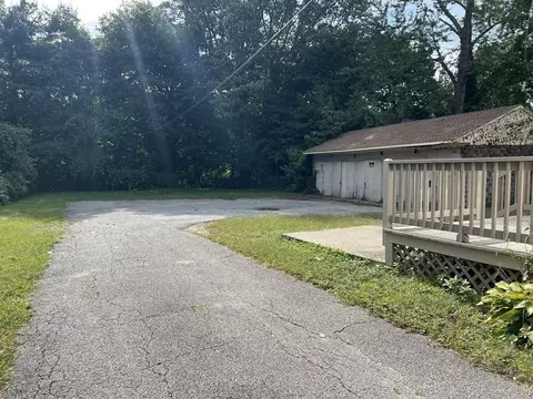 52-54 Benton St, Springfield, MA 01109 photo 20
