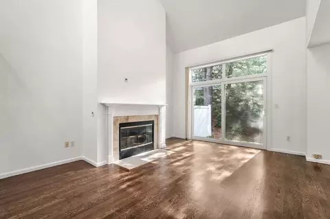 105 Bishops Forest Dr #105, Waltham, MA 02452