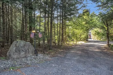 365 Main St, Winchendon, MA 01475