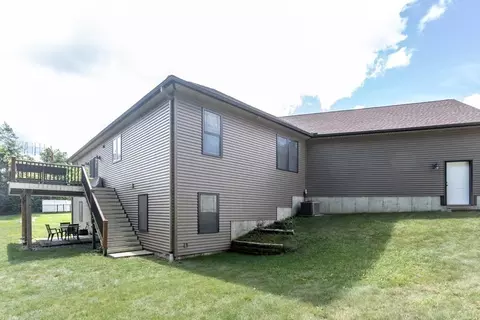 41 Alwin Pl, Springfield, MA 01128 photo 30