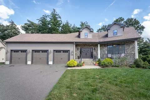 41 Alwin Pl, Springfield, MA 01128 photo 33