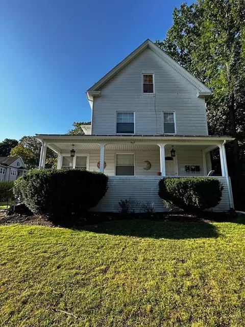 469 Grove St #3, Worcester, MA 01605
