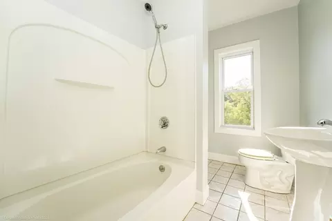 406 Main St, Fairhaven, MA 02719 photo 24