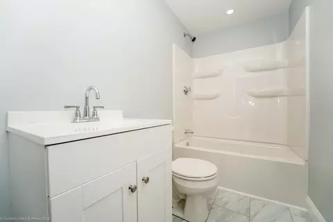 406 Main St, Fairhaven, MA 02719 photo 6