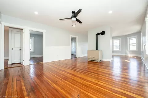 406 Main St, Fairhaven, MA 02719 photo 10