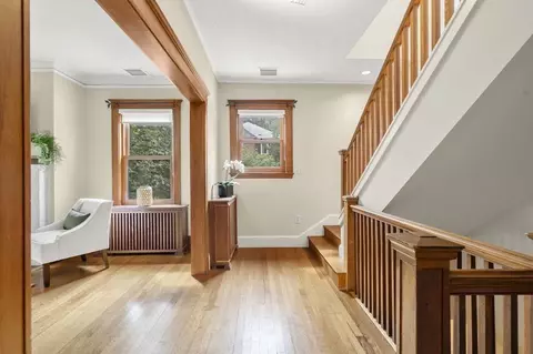 46 Gardner Rd #2, Brookline, MA 02445 photo 3
