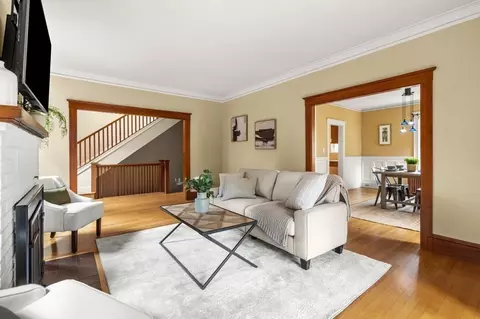 46 Gardner Rd #2, Brookline, MA 02445 photo 9