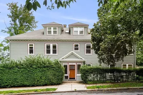46 Gardner Rd #2, Brookline, MA 02445