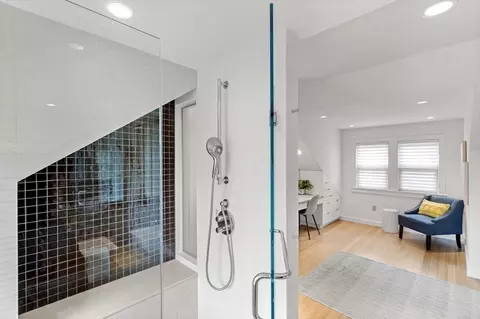 46 Gardner Rd #2, Brookline, MA 02445 photo 34