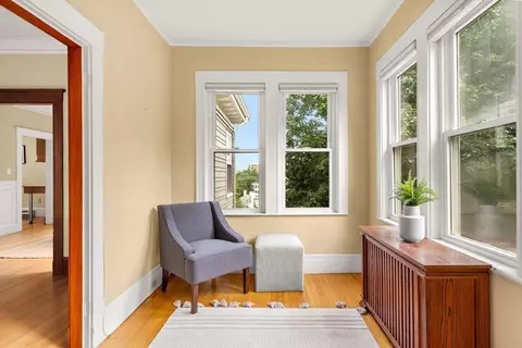 46 Gardner Rd #2, Brookline, MA 02445 photo 7