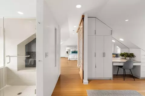 46 Gardner Rd #2, Brookline, MA 02445 photo 33