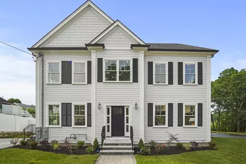 2 Lawson St #B, Woburn, MA 01801