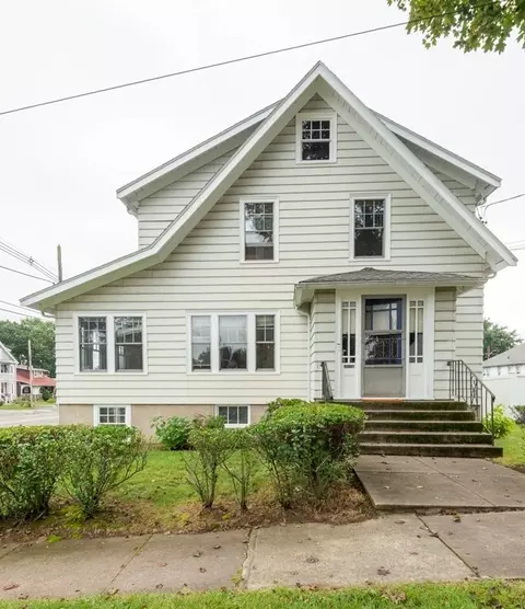 2 Englewood Rd, Peabody, MA 01960