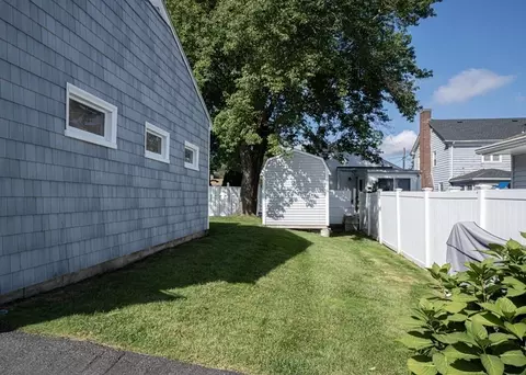 66 Reading St, Fall River, MA 02720 photo 33