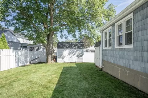 66 Reading St, Fall River, MA 02720 photo 39