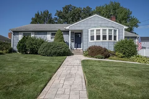 66 Reading St, Fall River, MA 02720
